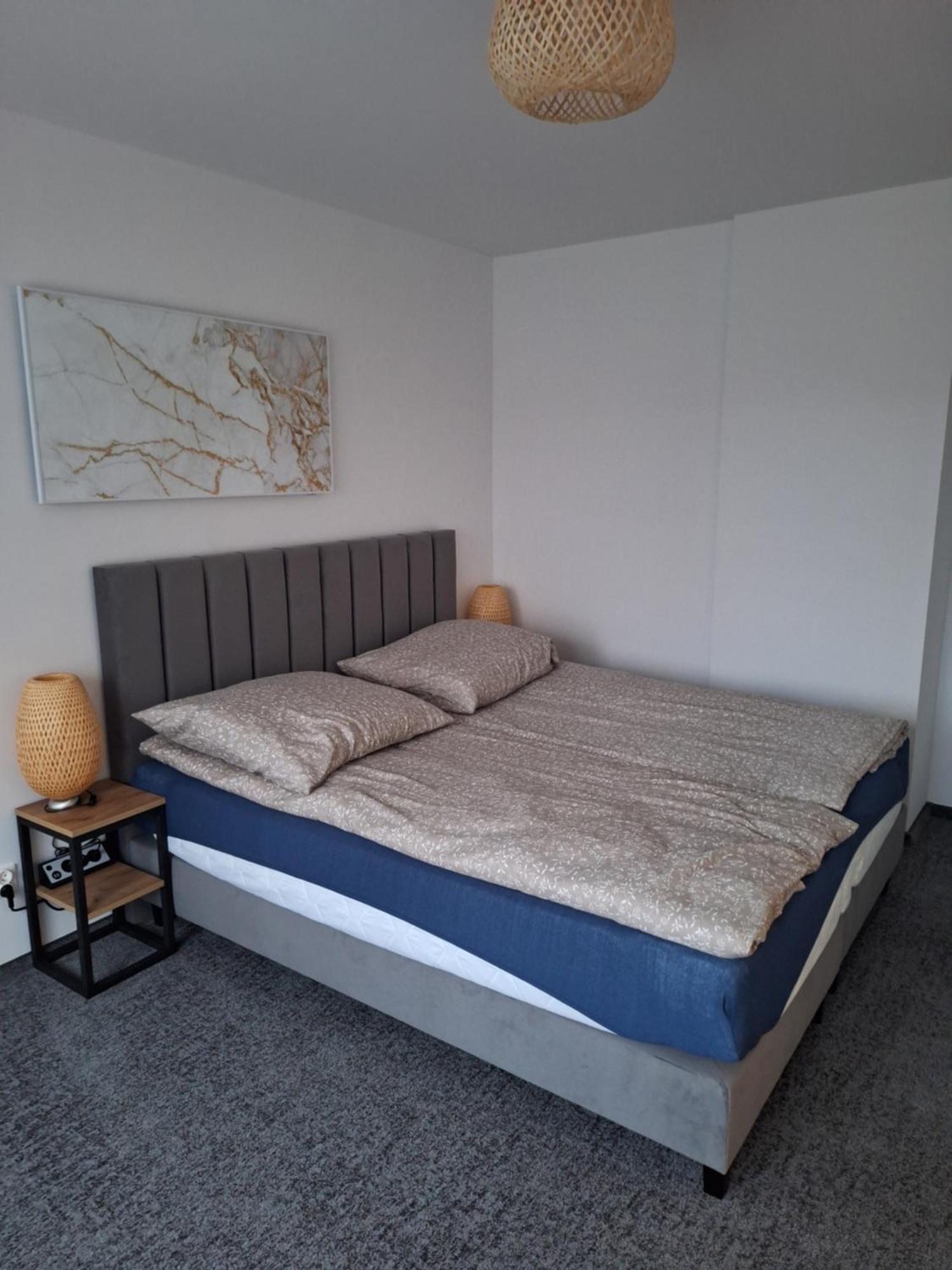 Apartament Wiadukt Boleslawiec  Eksteriør billede